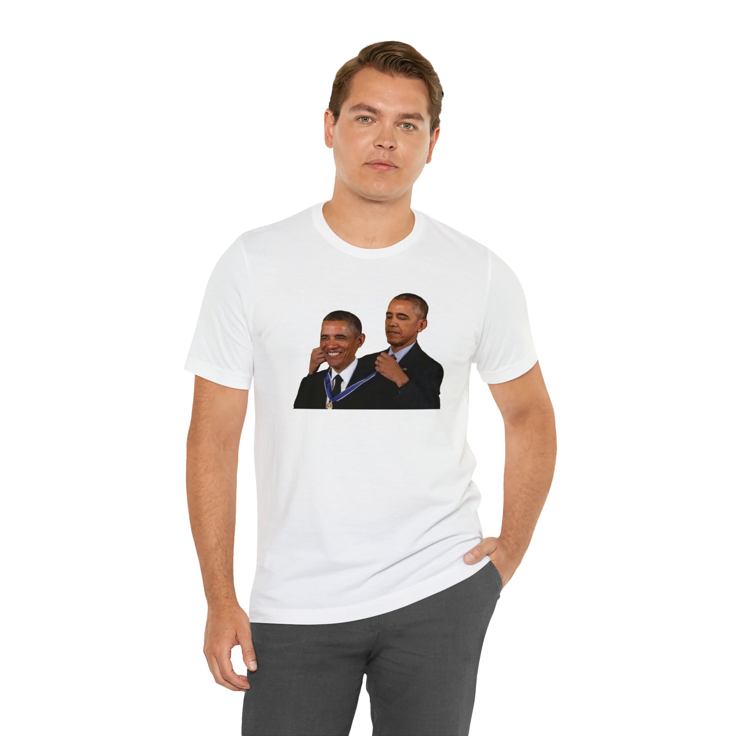 Barack Obama MEDAL OF HONOR T-Shirt