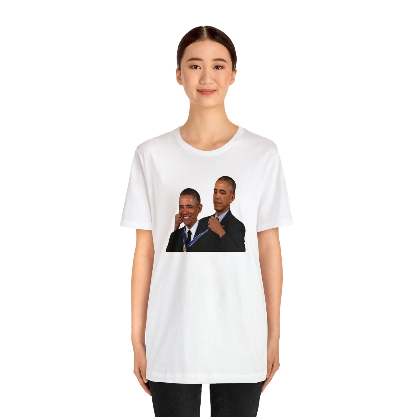 Barack Obama MEDAL OF HONOR T-Shirt